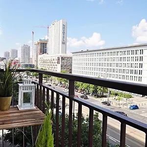 https://rent4you-premium-place-in-the-centre.warsawhotelspoland.com